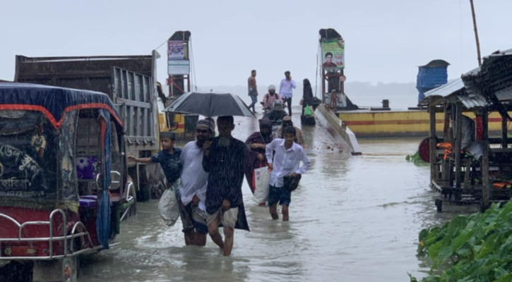খাকদোন নদের পানি বিপৎসীমার ওপরে